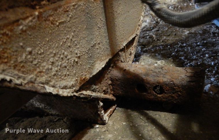 image for item II9522 Salt spreaders