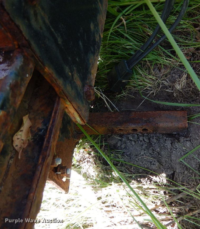 image for item II9522 Salt spreaders