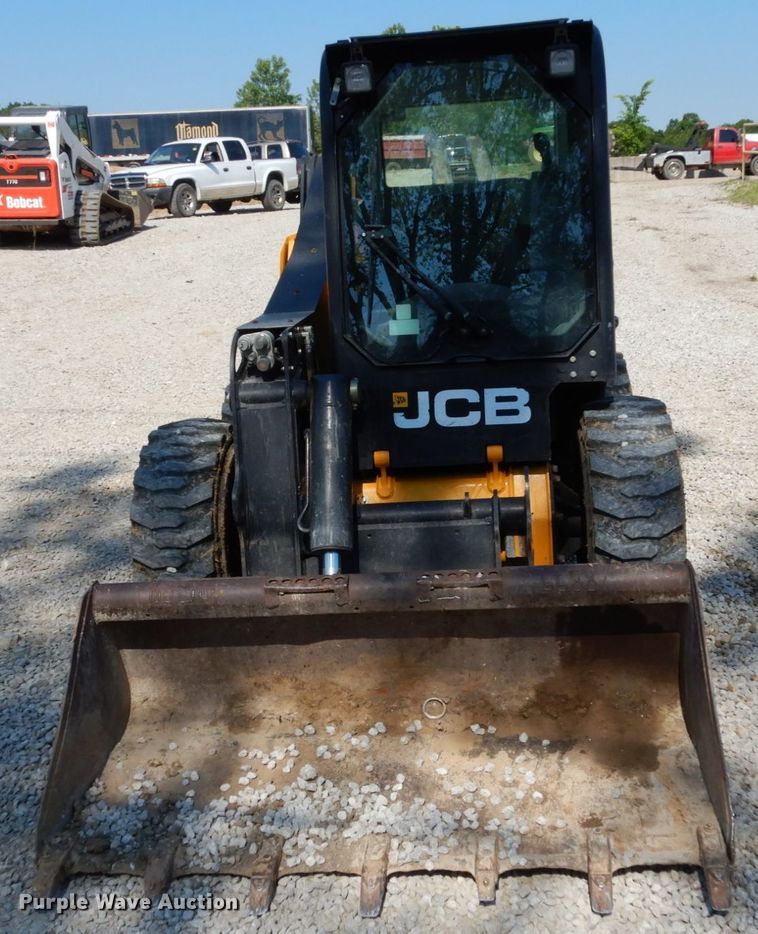 image for item IL9480 JCB 300 ECO  skid steer loader