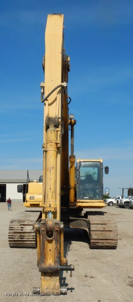 image for item IL9795 2003 Komatsu PC400LC-6  excavator