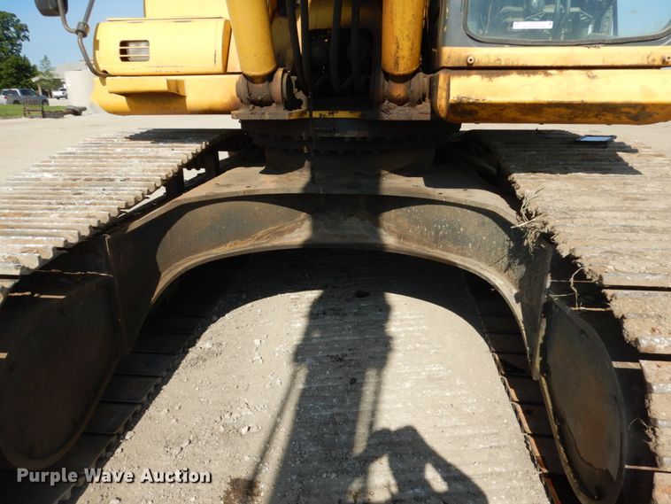 image for item IL9795 2003 Komatsu PC400LC-6  excavator