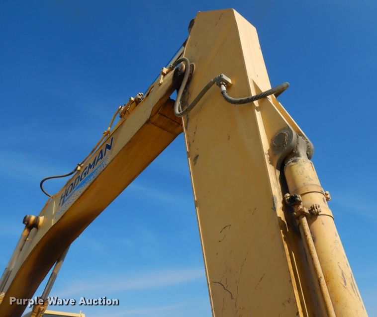 image for item IL9795 2003 Komatsu PC400LC-6  excavator