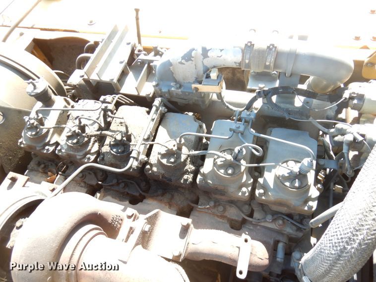 image for item IL9795 2003 Komatsu PC400LC-6  excavator