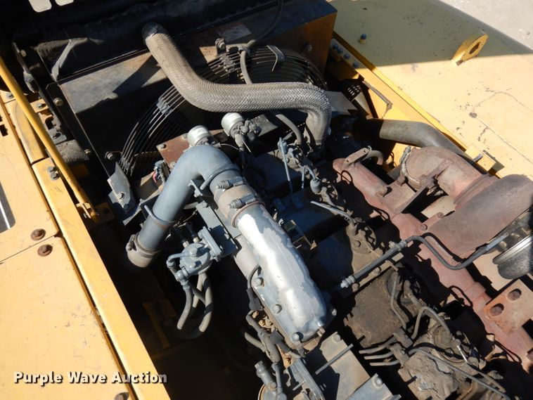 image for item IL9795 2003 Komatsu PC400LC-6  excavator