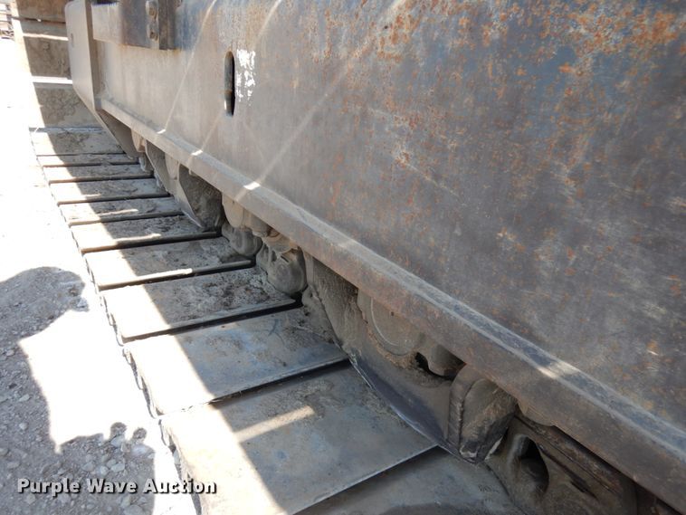 image for item IL9795 2003 Komatsu PC400LC-6  excavator