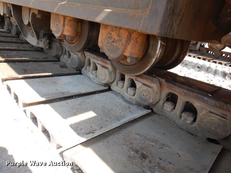 image for item IL9795 2003 Komatsu PC400LC-6  excavator