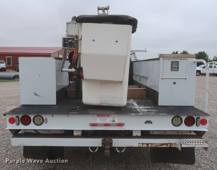 image for item IO9163 2017 Ford F550  bucket truck