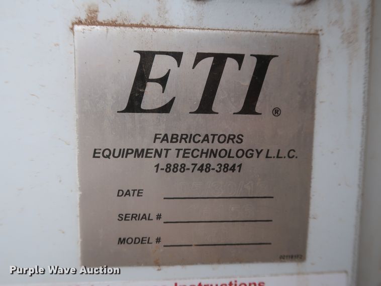 image for item IO9163 2017 Ford F550  bucket truck