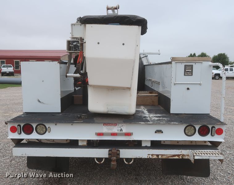 image for item IO9163 2017 Ford F550  bucket truck