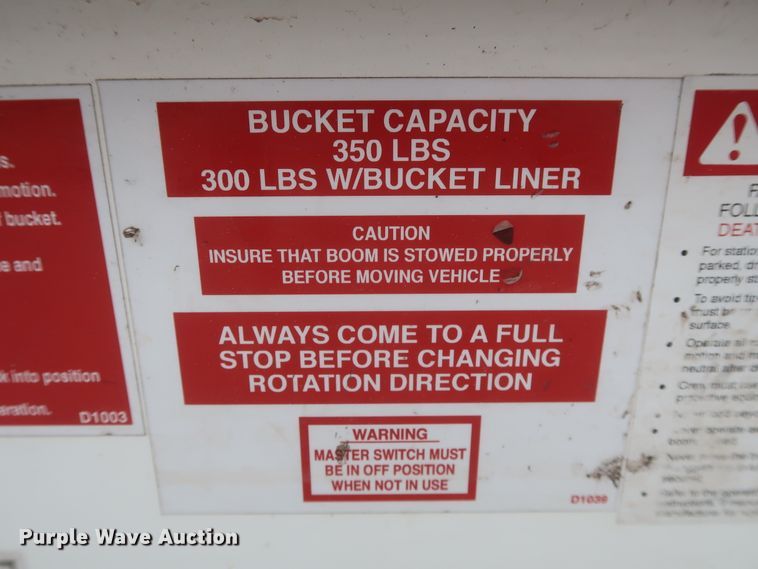 image for item IO9164 2007 Ford F550 Super Duty XL  bucket truck