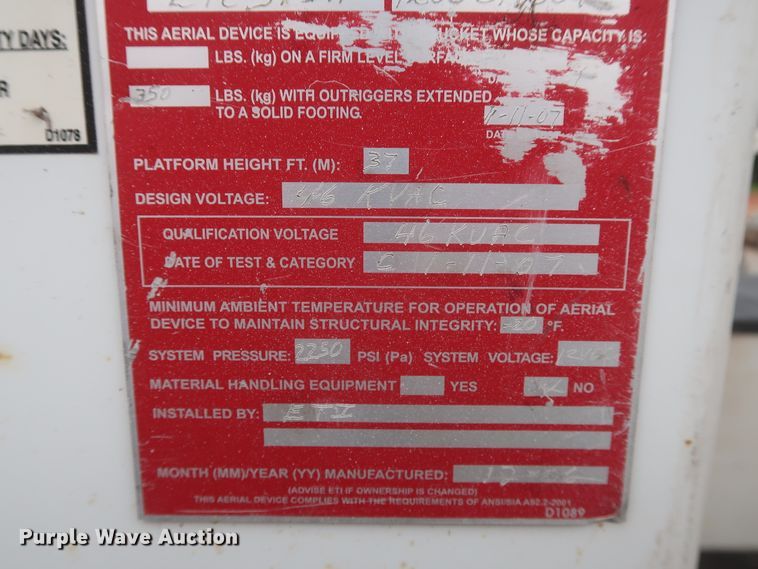 image for item IO9164 2007 Ford F550 Super Duty XL  bucket truck