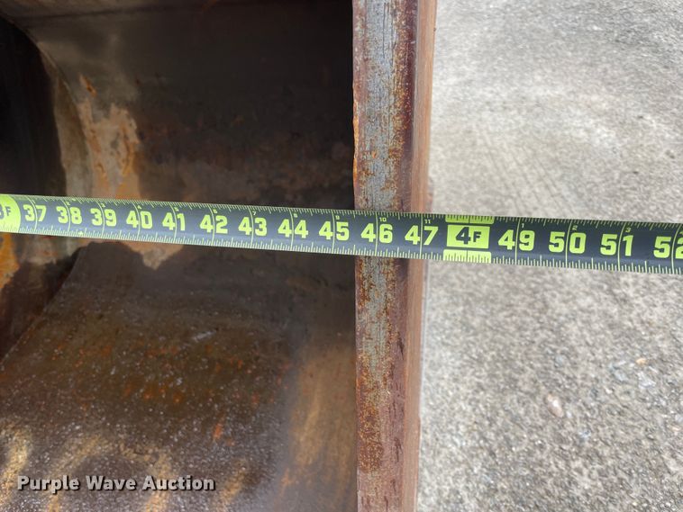 image for item IR9500 2002 Kobelco SK480LC  excavator