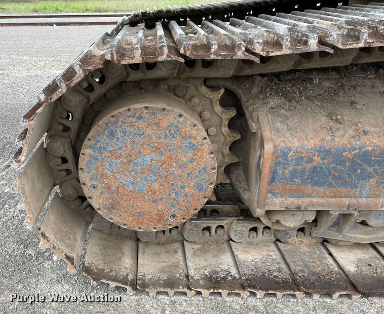 image for item IR9500 2002 Kobelco SK480LC  excavator