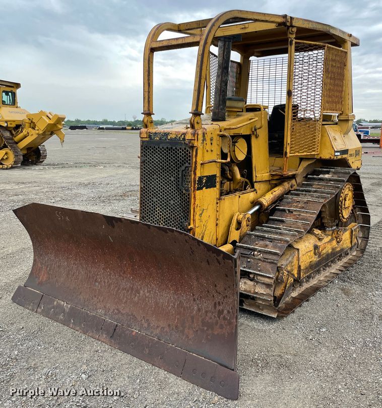 image for item IR9505 1993 Caterpillar D4H  dozer