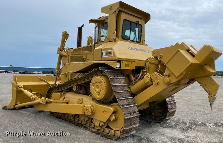image for item IR9506 1985 Caterpillar D8L  dozer