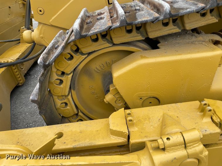 image for item IR9506 1985 Caterpillar D8L  dozer
