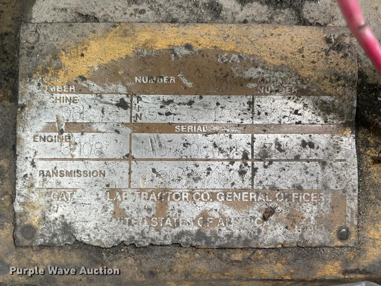 image for item IR9506 1985 Caterpillar D8L  dozer