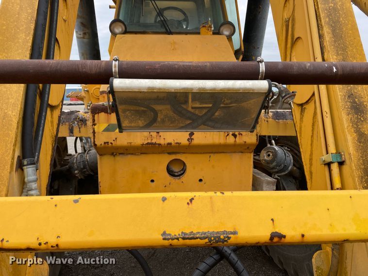 image for item IR9509 1998 Pettibone Cary-lift 304B  material handler