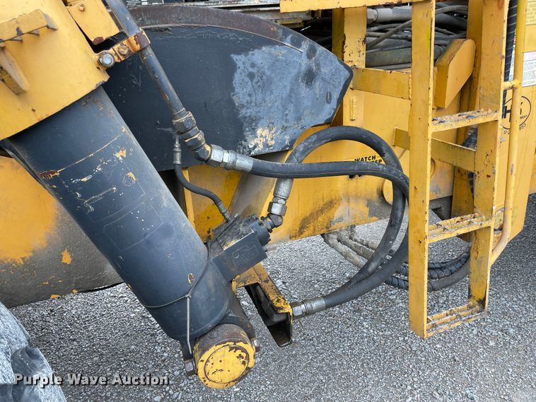 image for item IR9509 1998 Pettibone Cary-lift 304B  material handler