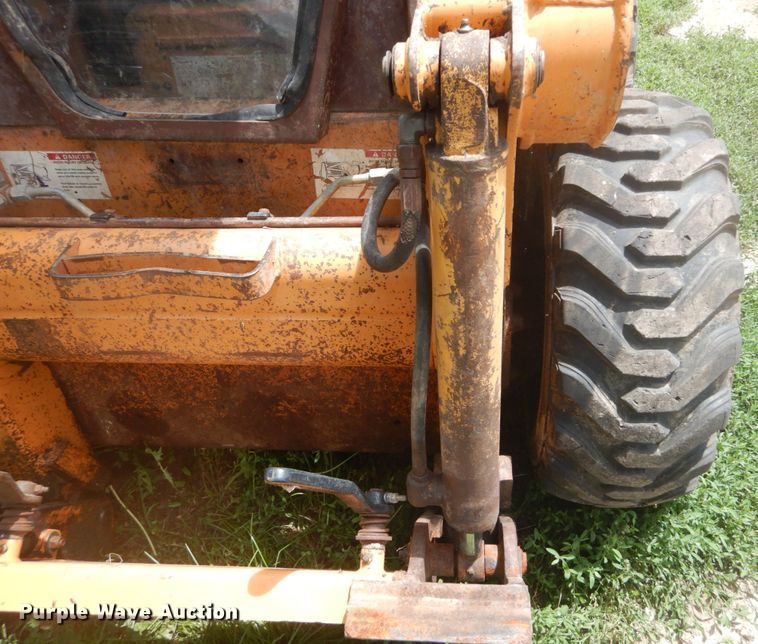 image for item IT9132 1991 Case 1840  skid steer loader