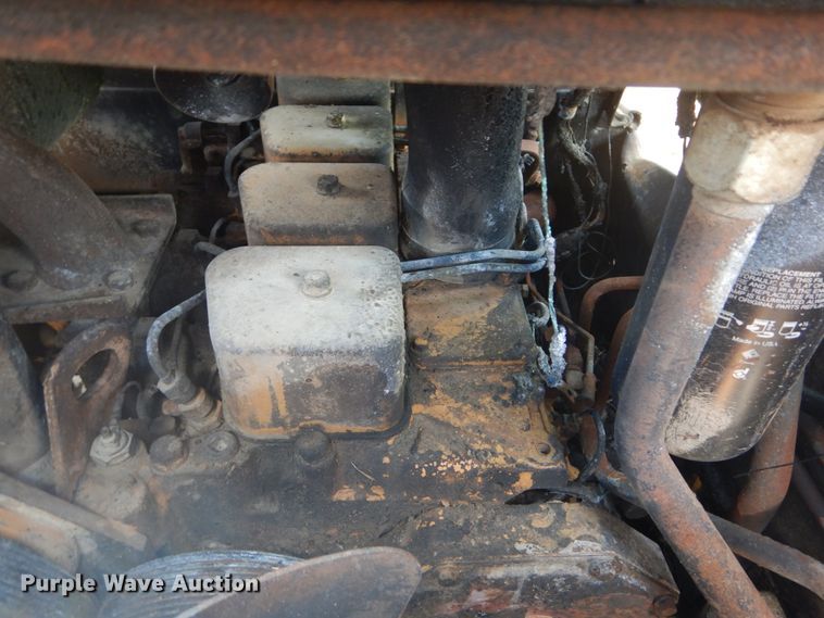 image for item IT9132 1991 Case 1840  skid steer loader