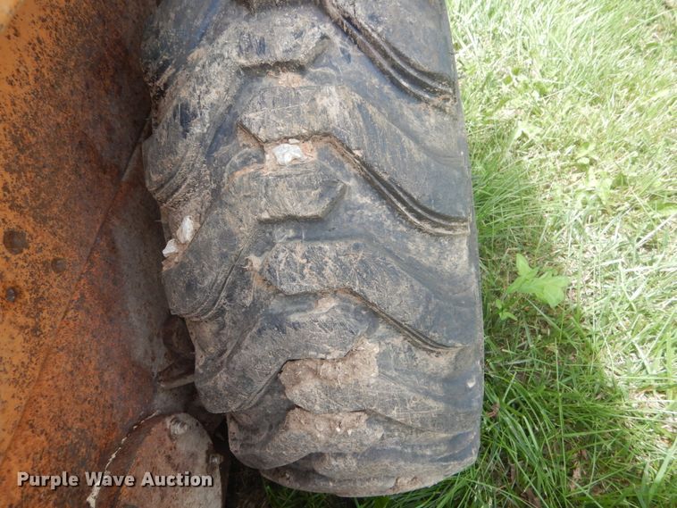 image for item IT9132 1991 Case 1840  skid steer loader