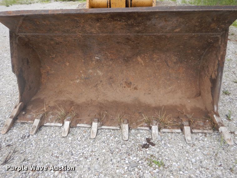 image for item IT9133 1987 Caterpillar 953  track loader