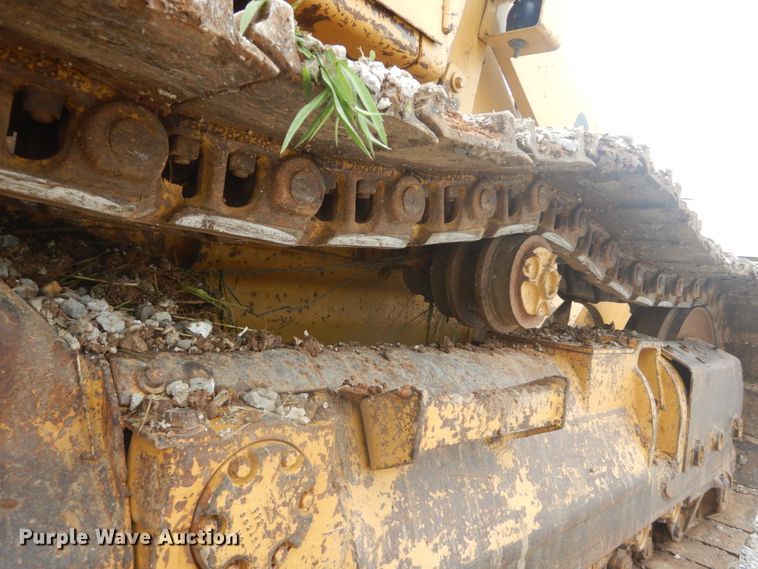 image for item IT9133 1987 Caterpillar 953  track loader