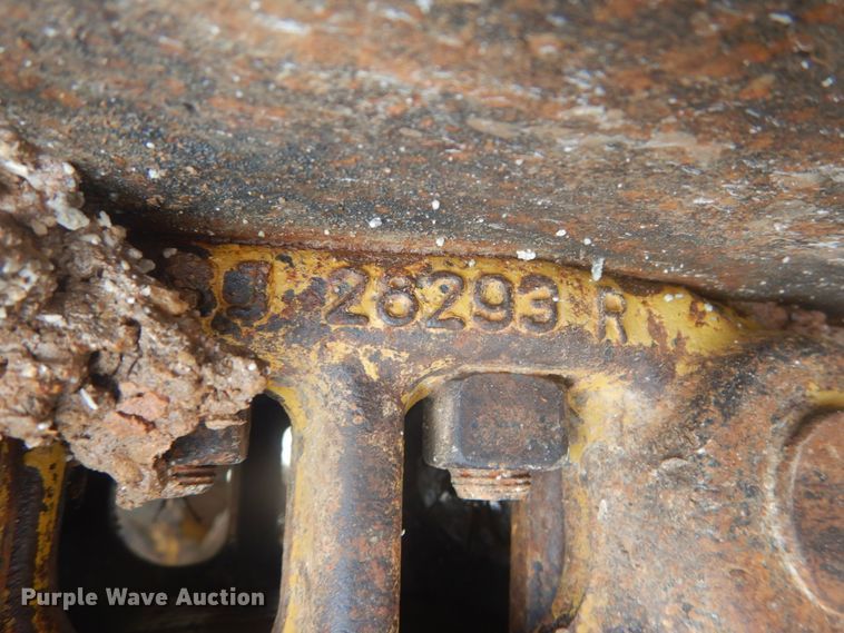 image for item IT9133 1987 Caterpillar 953  track loader