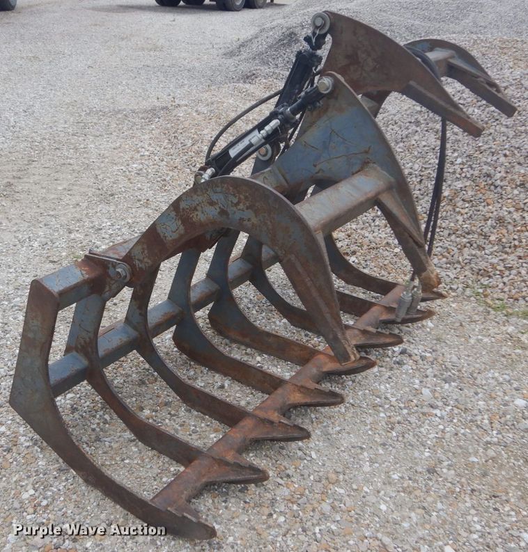 image for item IT9137 65"W skid steer grapple bucket