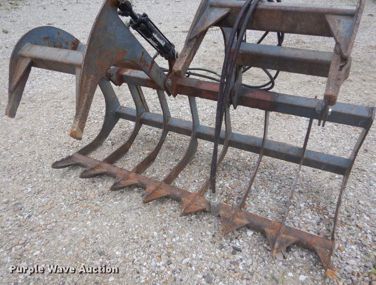 image for item IT9137 65"W skid steer grapple bucket