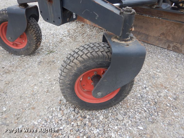 image for item IT9138 2015 Bobcat 96  skid steer grader