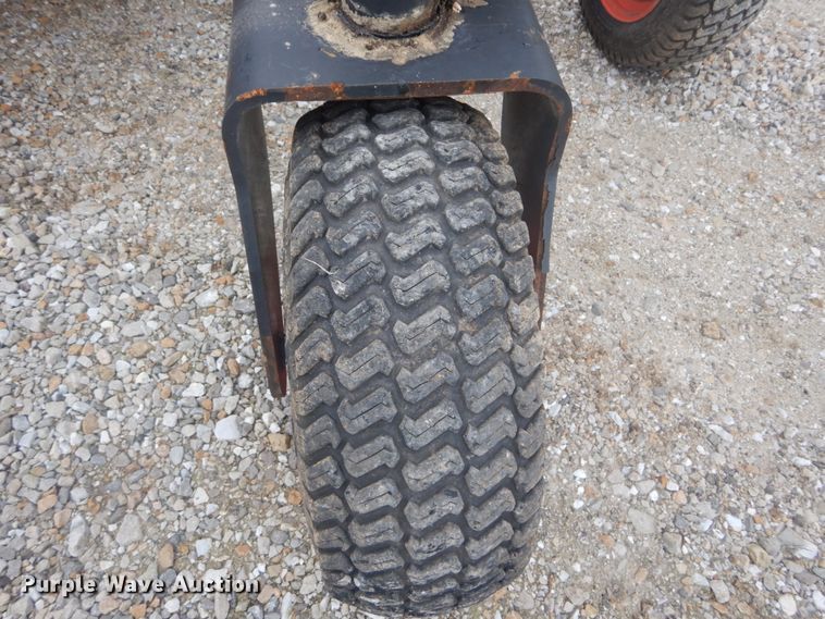 image for item IT9138 2015 Bobcat 96  skid steer grader