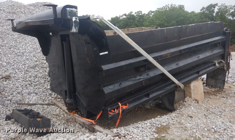 image for item IT9142 Dump bed