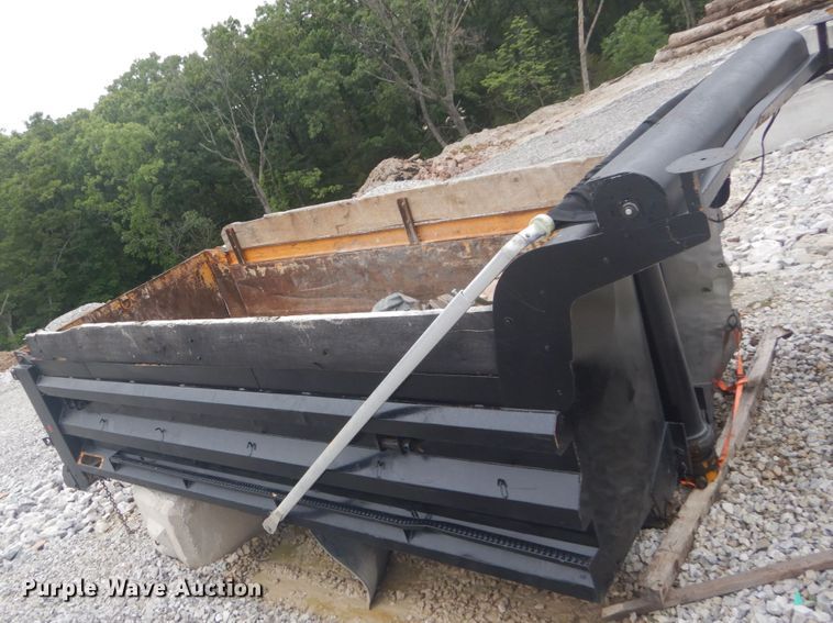 image for item IT9142 Dump bed