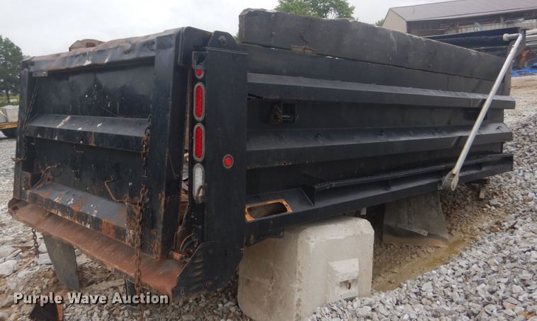 image for item IT9142 Dump bed