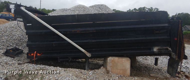 image for item IT9142 Dump bed