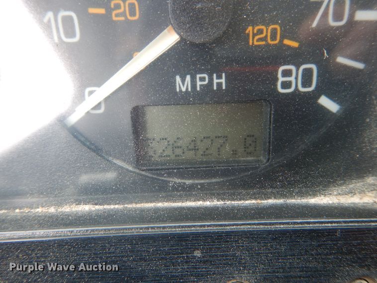 image for item IT9143 1997 Volvo WG  dump truck