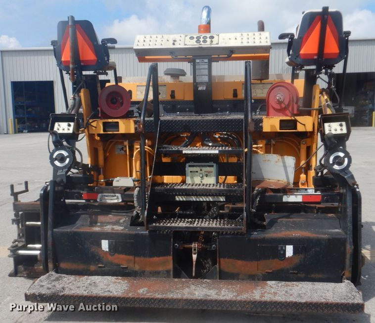 image for item IT9146 2007 LeeBoy 8816  paver