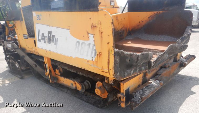 image for item IT9146 2007 LeeBoy 8816  paver