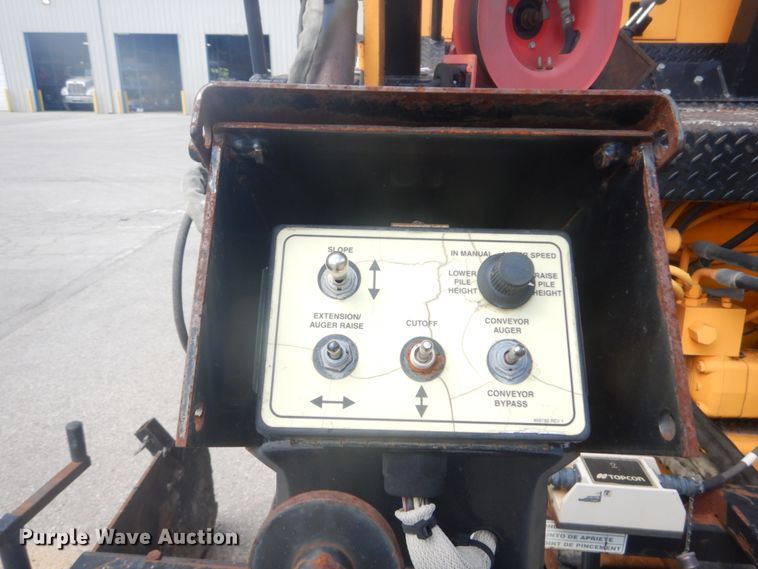 image for item IT9146 2007 LeeBoy 8816  paver