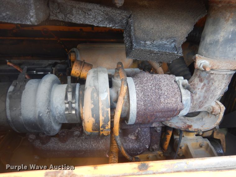 image for item IT9146 2007 LeeBoy 8816  paver