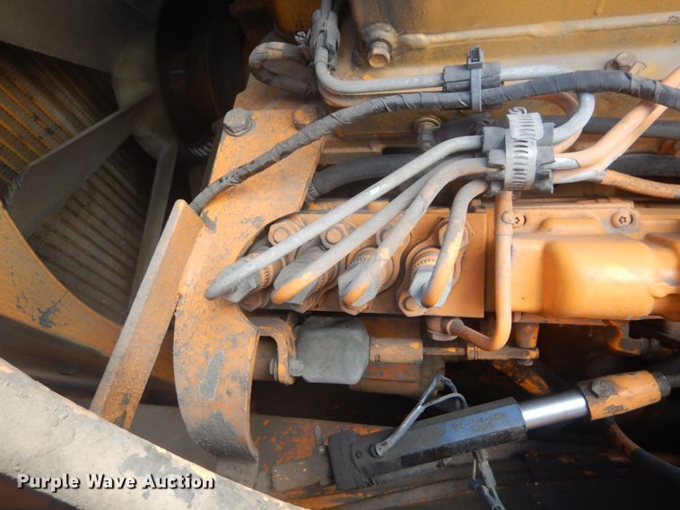 image for item IT9146 2007 LeeBoy 8816  paver