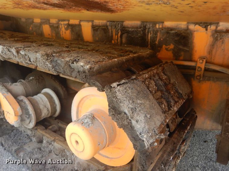 image for item IT9146 2007 LeeBoy 8816  paver