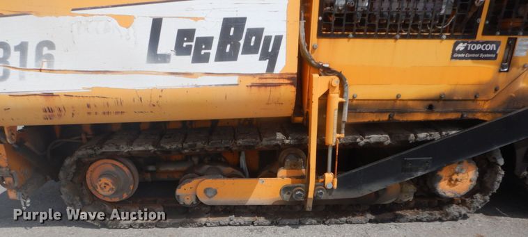 image for item IT9146 2007 LeeBoy 8816  paver