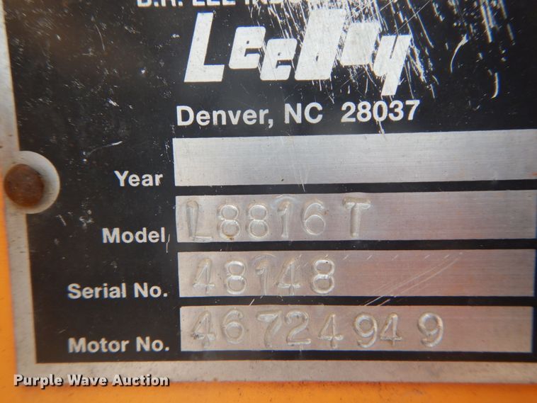 image for item IT9146 2007 LeeBoy 8816  paver