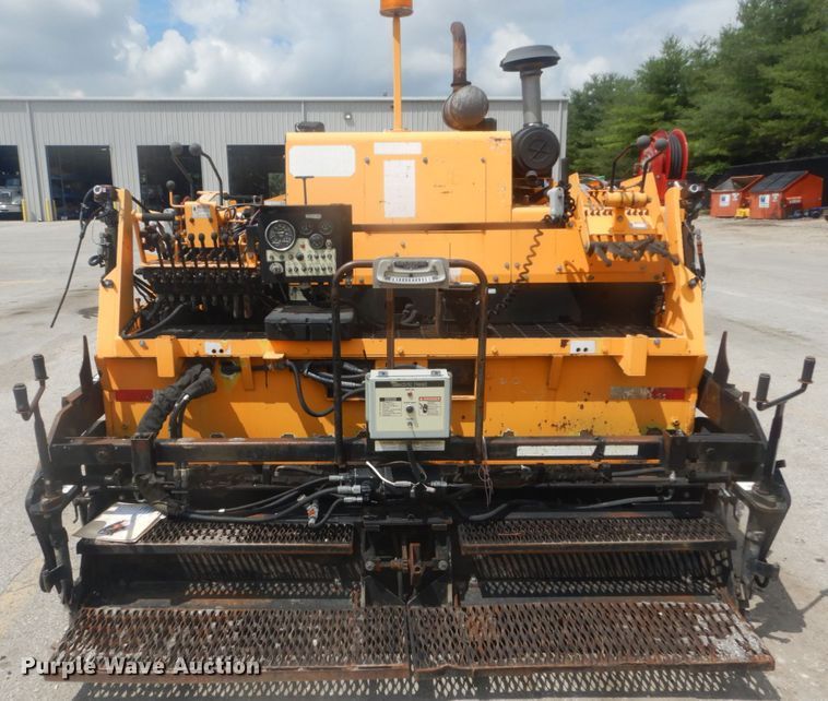 image for item IT9147 2012 LeeBoy 8500B  paver