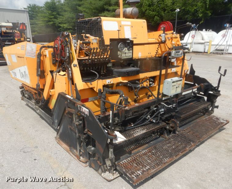image for item IT9147 2012 LeeBoy 8500B  paver