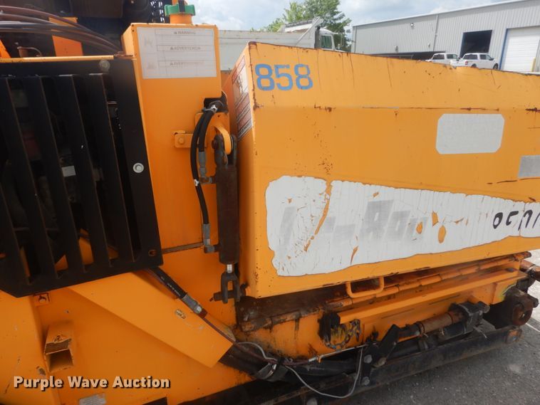 image for item IT9147 2012 LeeBoy 8500B  paver