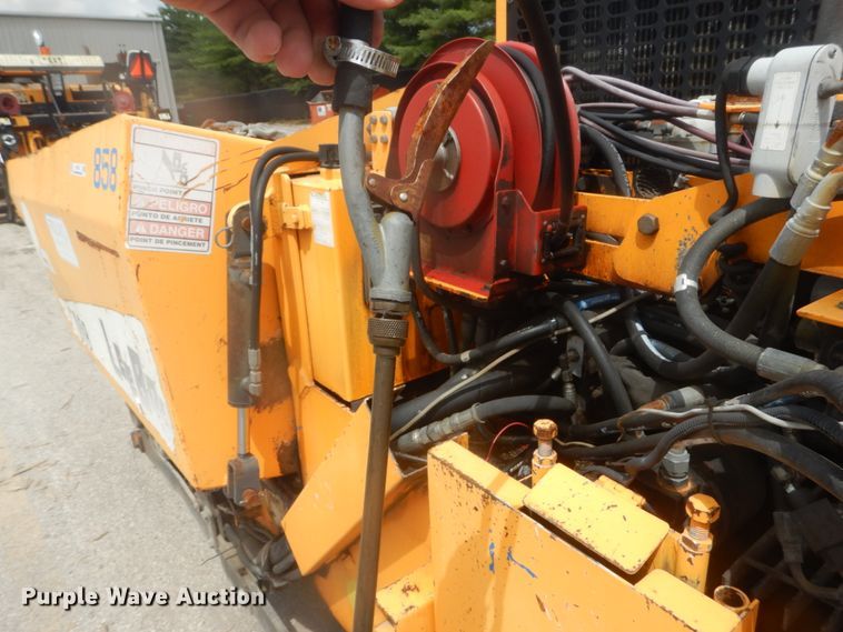 image for item IT9147 2012 LeeBoy 8500B  paver